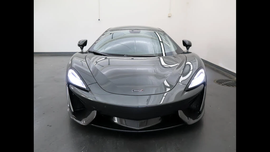 2017 McLaren 570S - Image 8 of 31