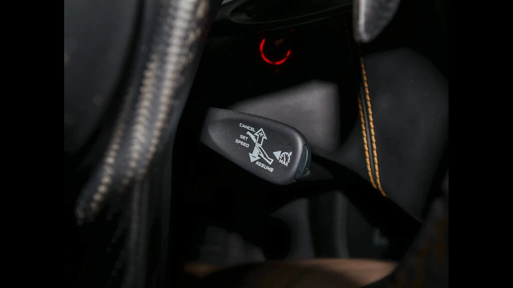 2017 McLaren 570S - Image 23 of 31