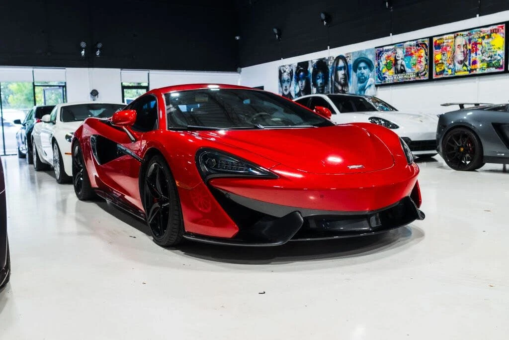 2017 McLaren 570S - Image 3 of 23
