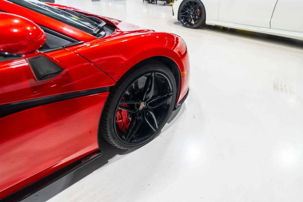 2017 McLaren 570S - Image 12 of 23