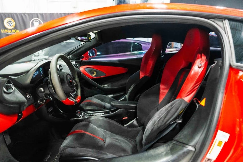 2017 McLaren 570S - Image 17 of 23