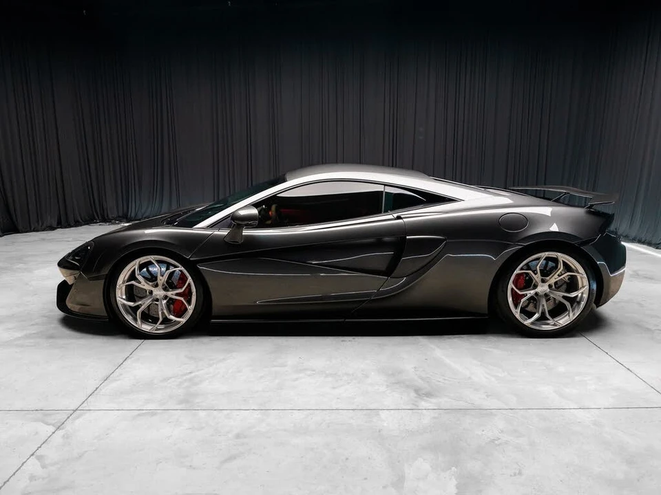 2017 McLaren 570S - Image 10 of 31