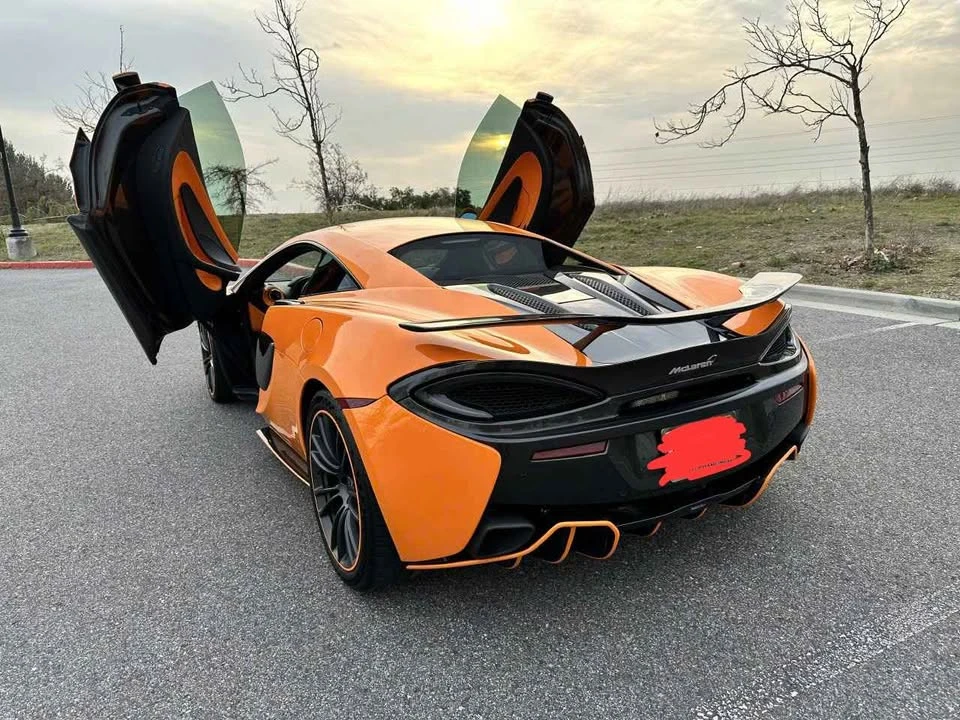 2017 McLaren 570S - Image 3 of 10