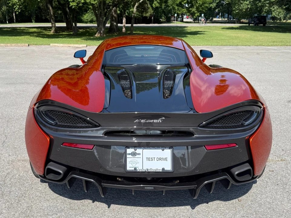 2017 McLaren 570S - Image 15 of 31