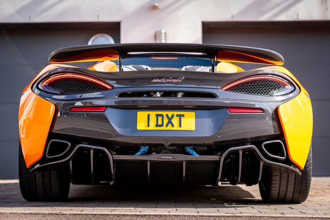 2017 McLaren 570S - Image 26 of 31