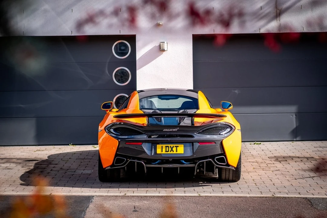 2017 McLaren 570S - Image 30 of 31