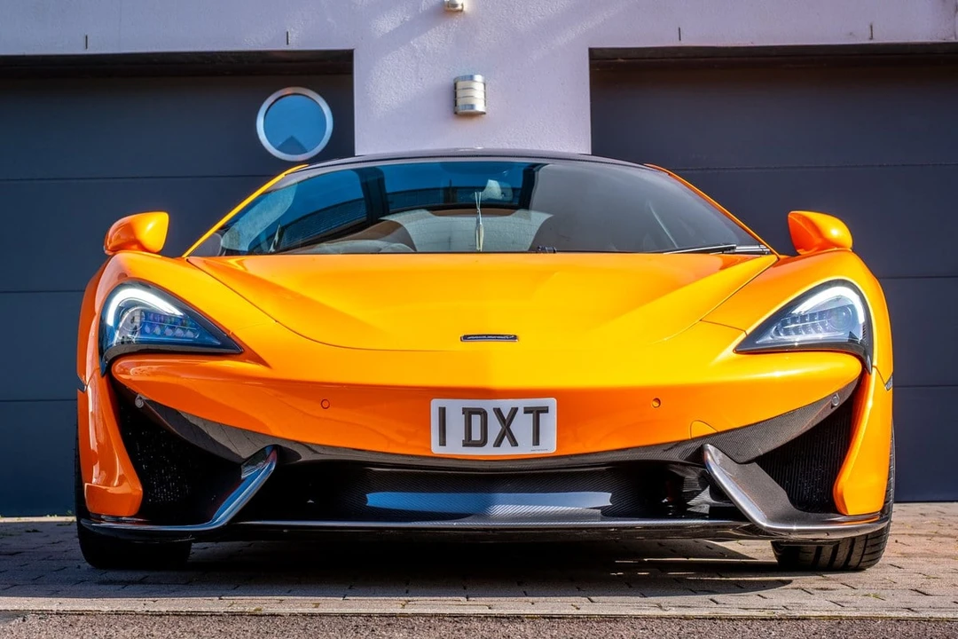 2017 McLaren 570S - Image 12 of 31