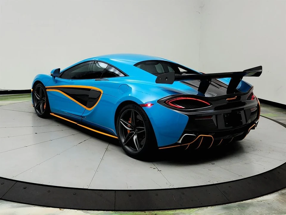 2017 McLaren 570S - Image 7 of 31