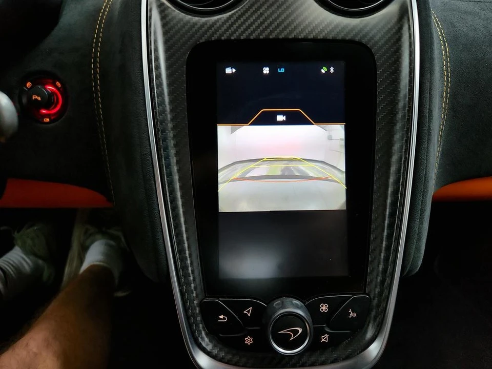 2017 McLaren 570S - Image 19 of 31
