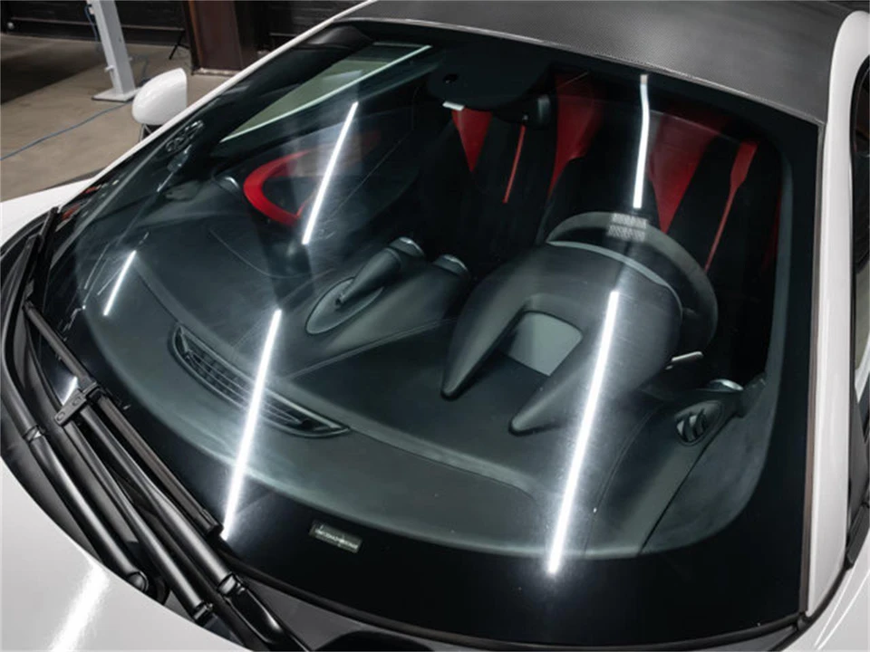 2017 McLaren 570S - Image 31 of 31