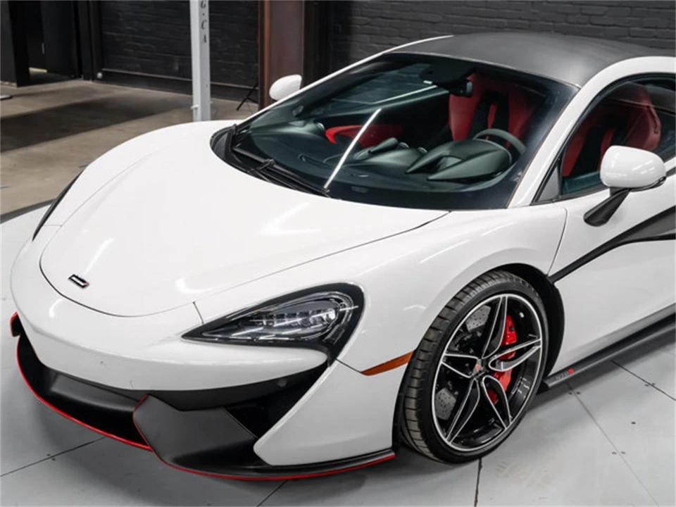 2017 McLaren 570S - Image 28 of 31