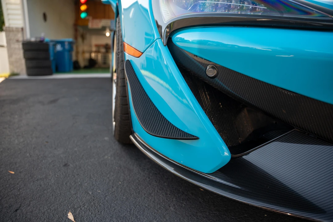 2017 McLaren 570S - Image 31 of 31