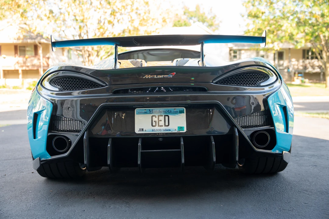 2017 McLaren 570S - Image 21 of 31