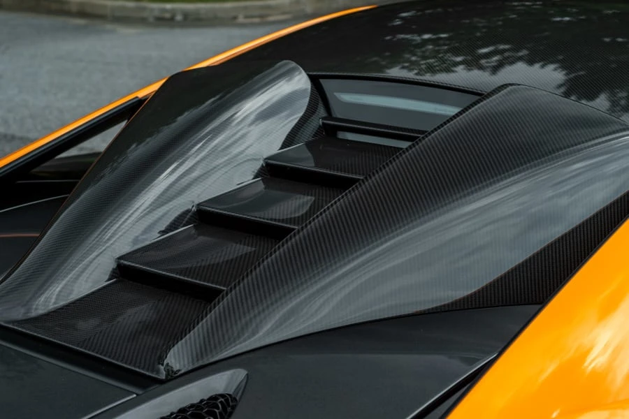 2017 McLaren 570S - Image 6 of 31
