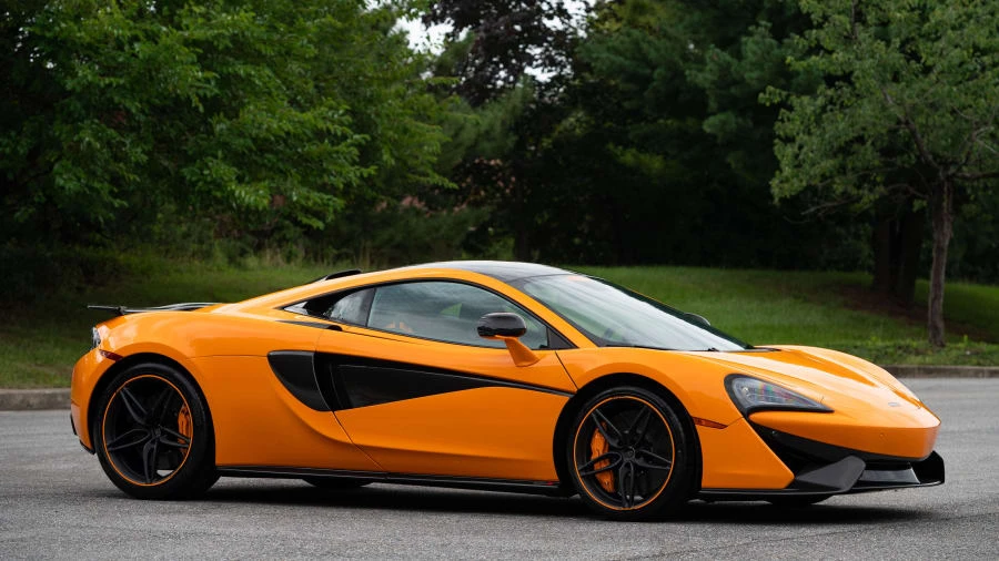 2017 McLaren 570S - Image 20 of 31