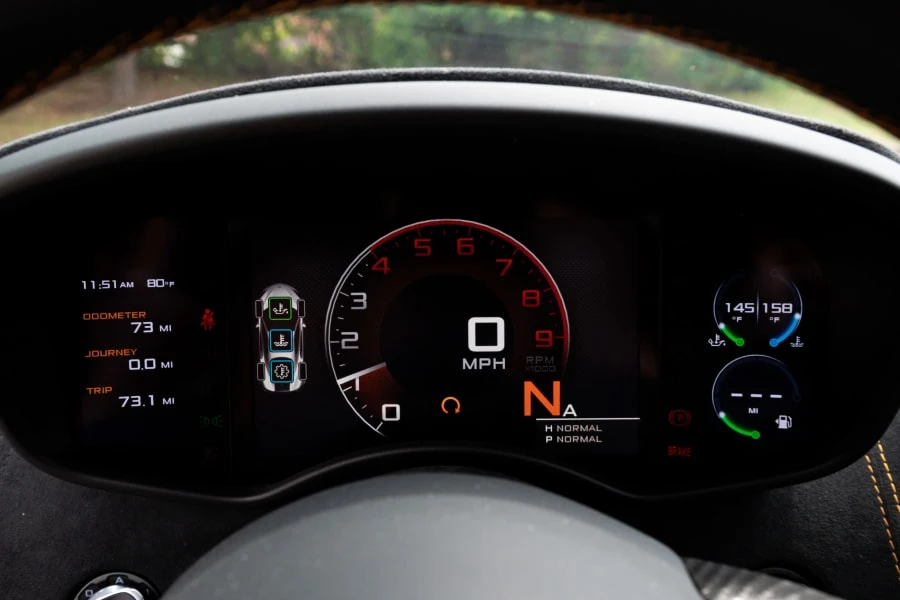 2017 McLaren 570S - Image 28 of 31