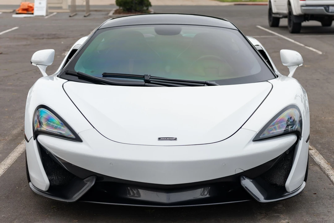 2017 McLaren 570S - Image 2 of 31