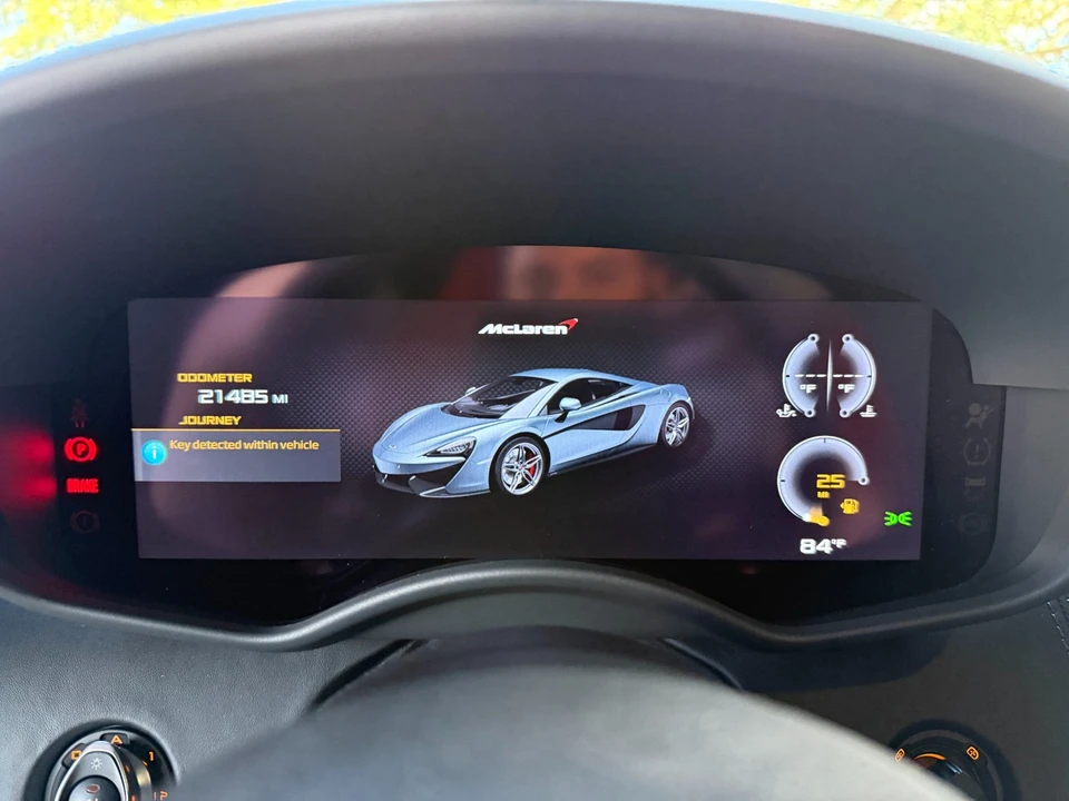 2017 McLaren 570S - Image 19 of 21