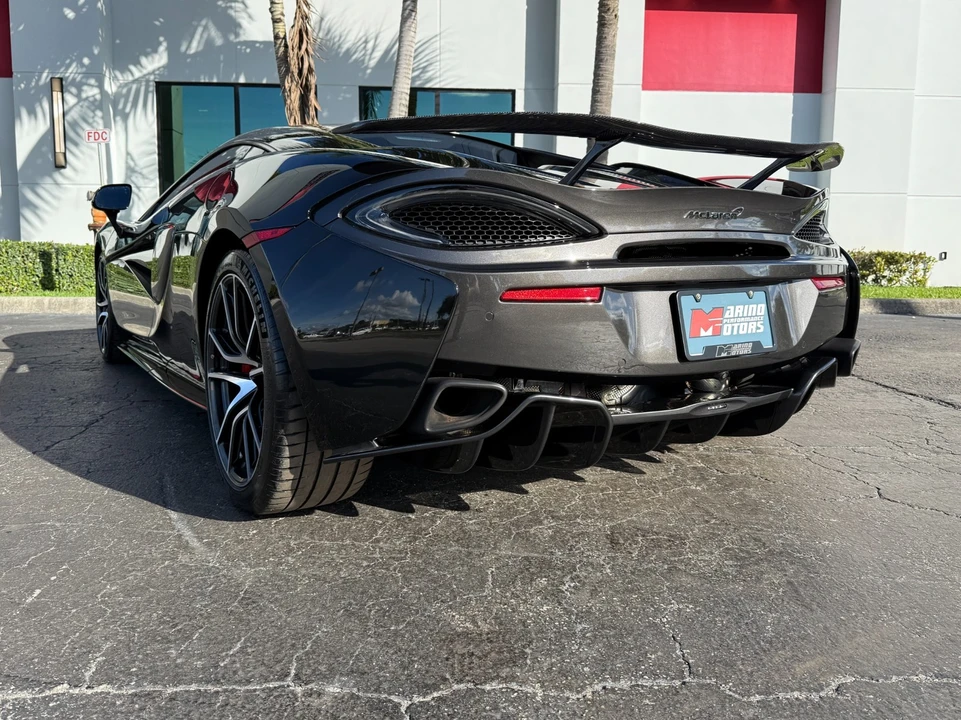 2017 McLaren 570S - Image 13 of 21