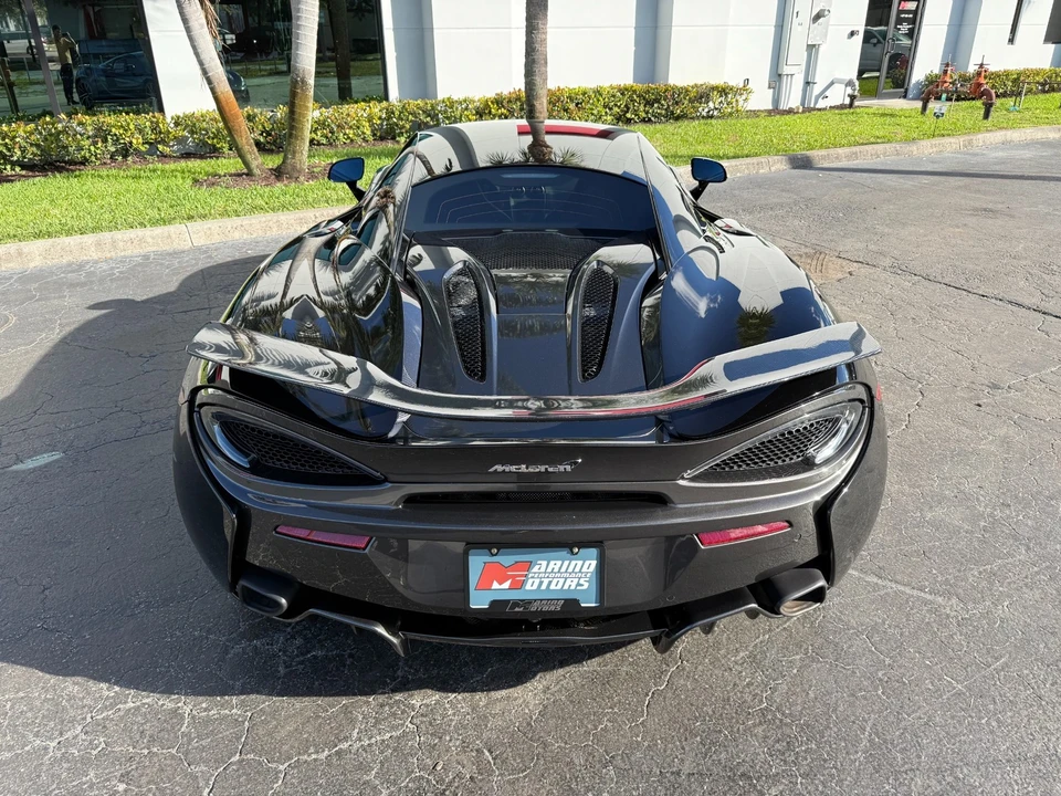 2017 McLaren 570S - Image 16 of 21