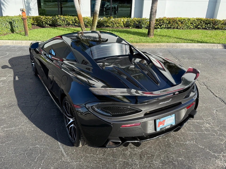 2017 McLaren 570S - Image 12 of 21