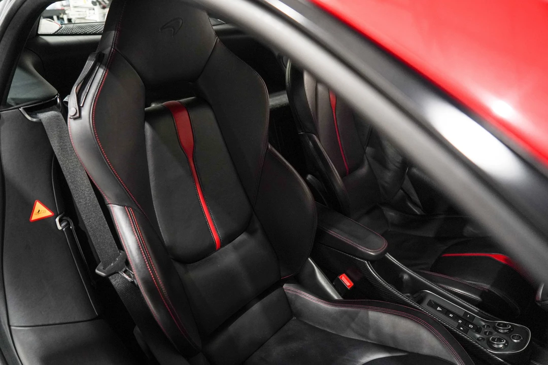 2017 McLaren 570S - Image 17 of 31
