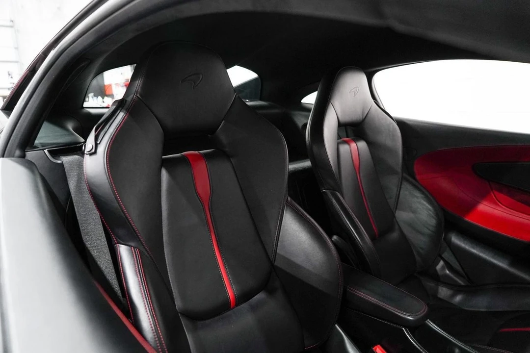 2017 McLaren 570S - Image 16 of 21