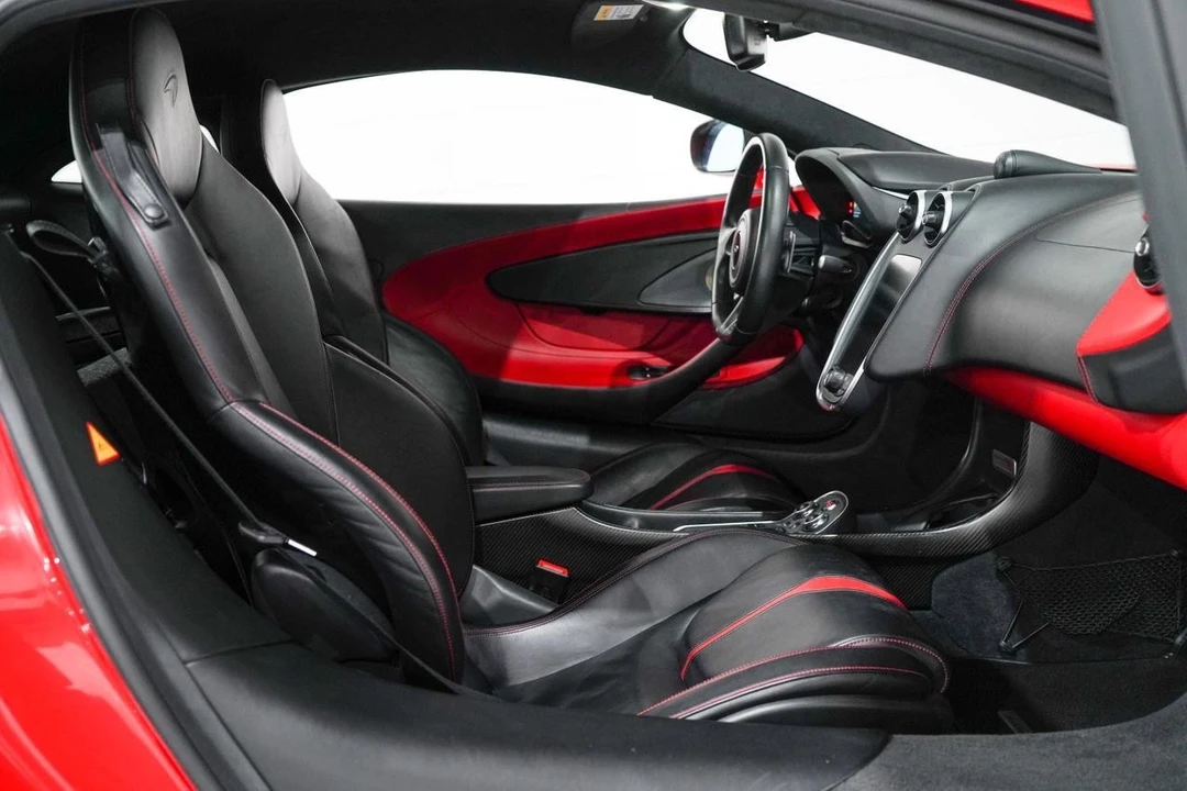 2017 McLaren 570S - Image 15 of 21