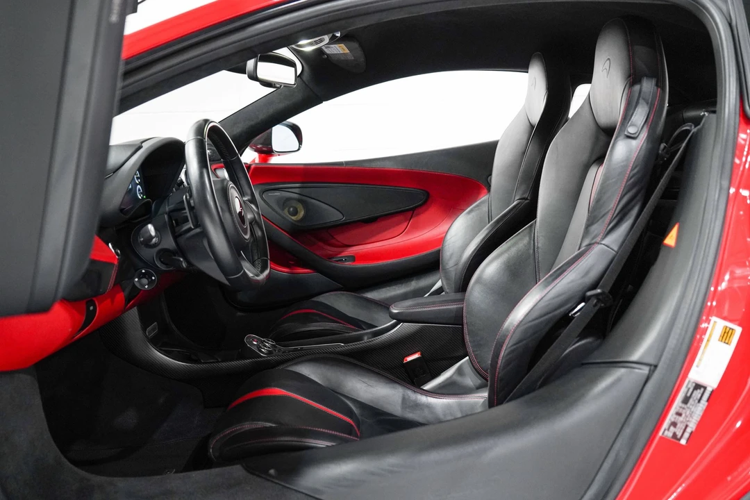 2017 McLaren 570S - Image 9 of 31
