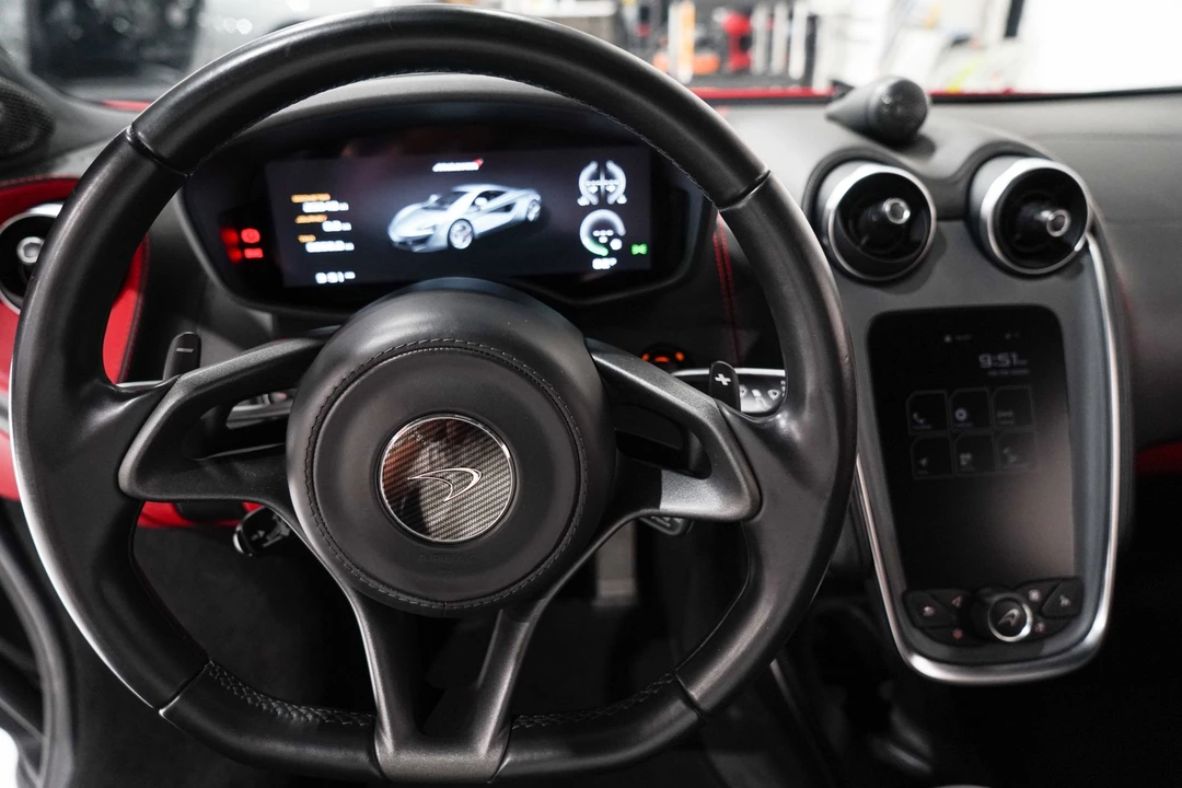2017 McLaren 570S - Image 12 of 31