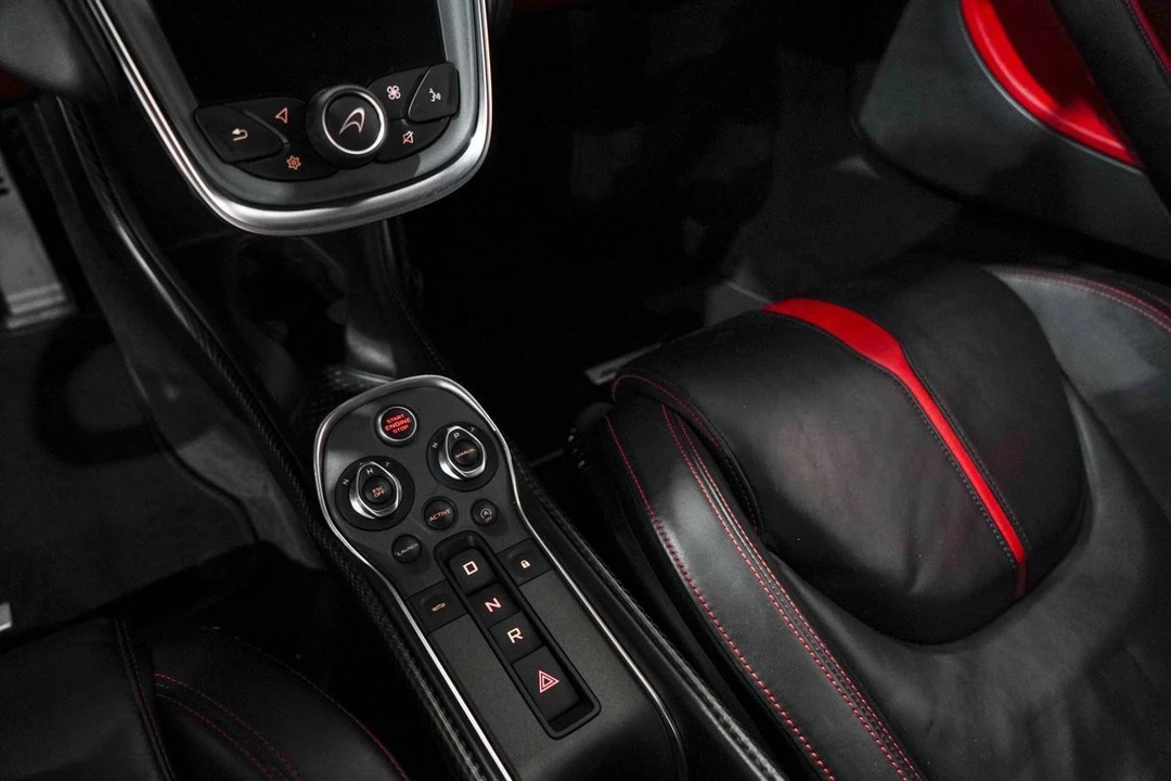 2017 McLaren 570S - Image 12 of 21