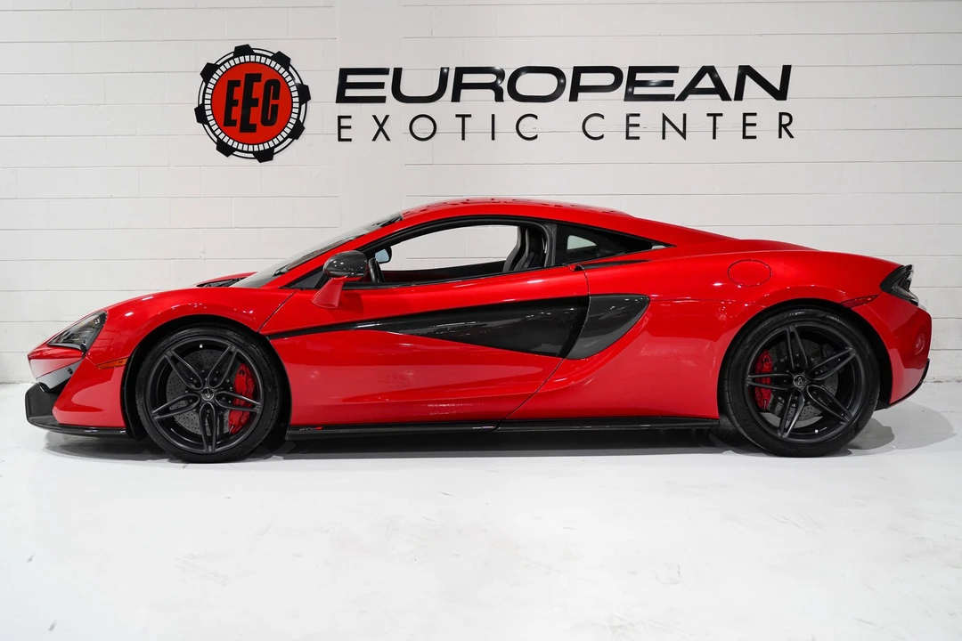 2017 McLaren 570S - Image 8 of 31