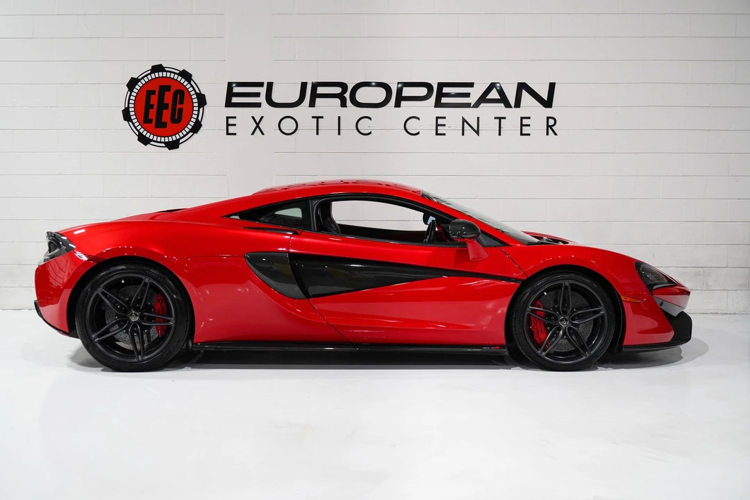2017 McLaren 570S - Image 7 of 31