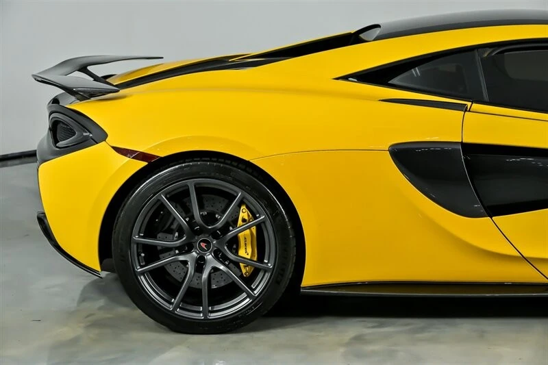 2017 McLaren 570S - Image 13 of 21