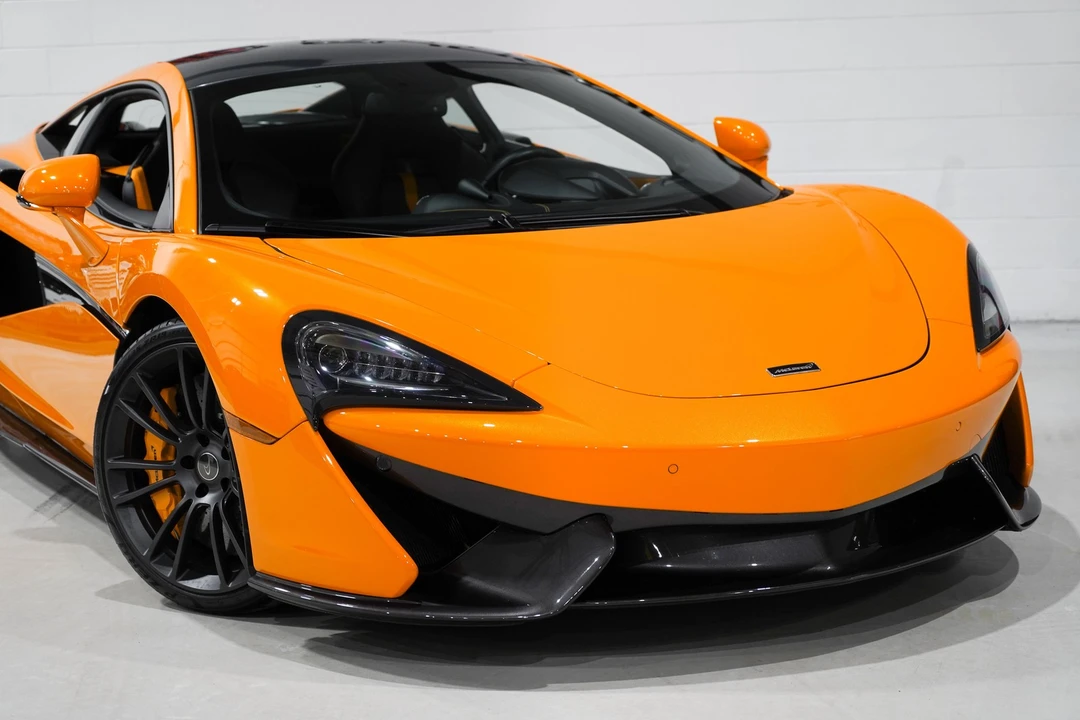 2017 McLaren 570S - Image 27 of 31