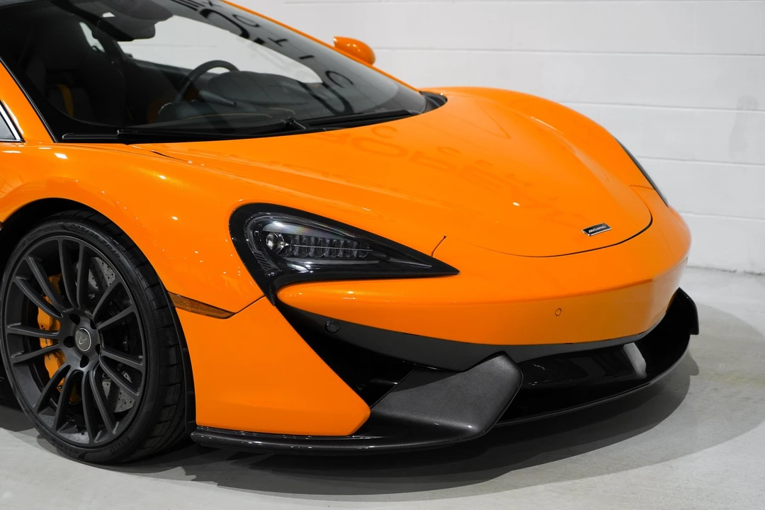 2017 McLaren 570S - Image 23 of 31