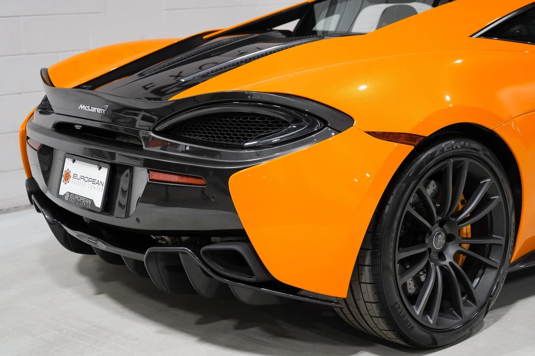 2017 McLaren 570S - Image 24 of 31