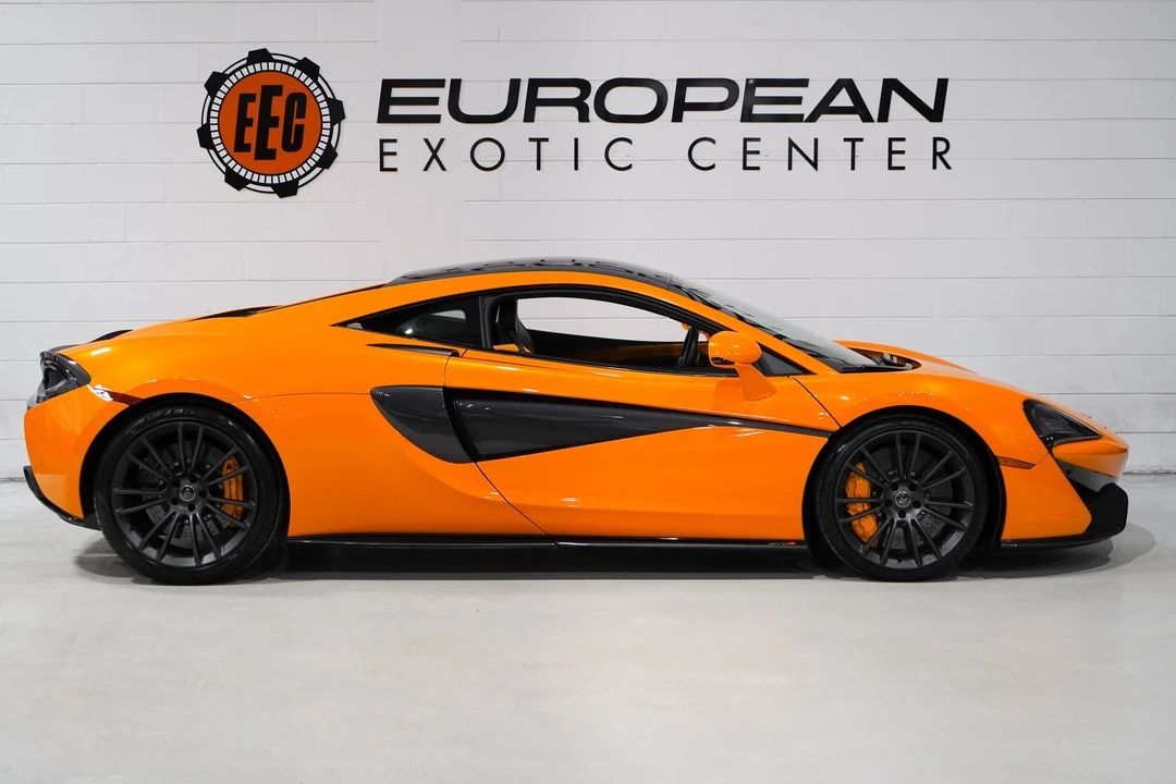 2017 McLaren 570S - Image 6 of 31