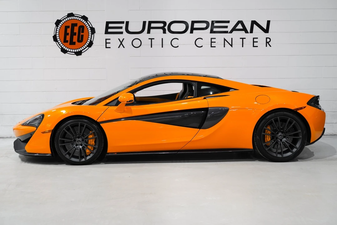 2017 McLaren 570S - Image 7 of 31