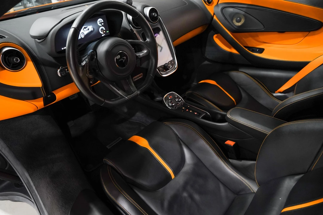 2017 McLaren 570S - Image 2 of 31