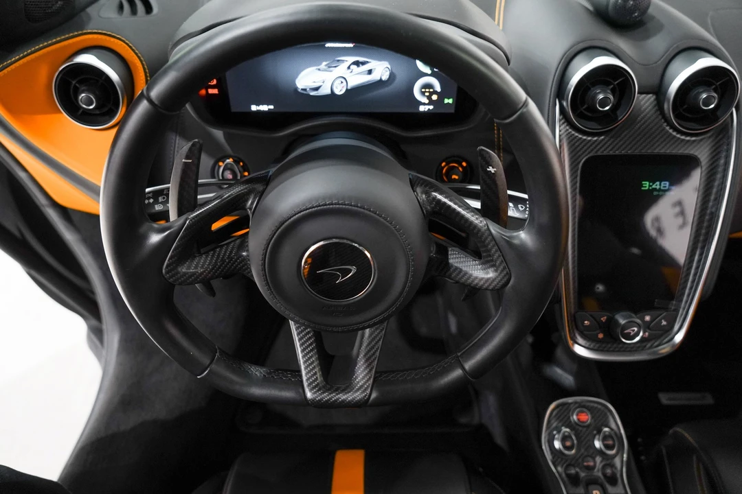 2017 McLaren 570S - Image 10 of 31