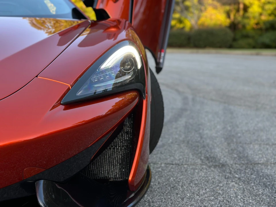 2017 McLaren 570S - Image 30 of 31