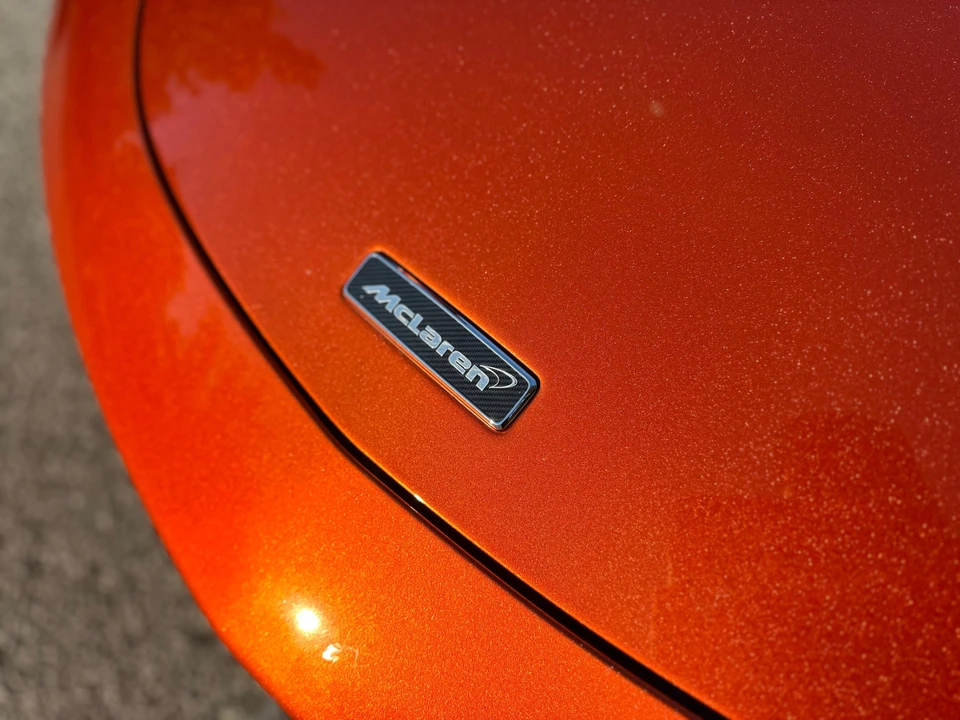 2017 McLaren 570S - Image 29 of 31