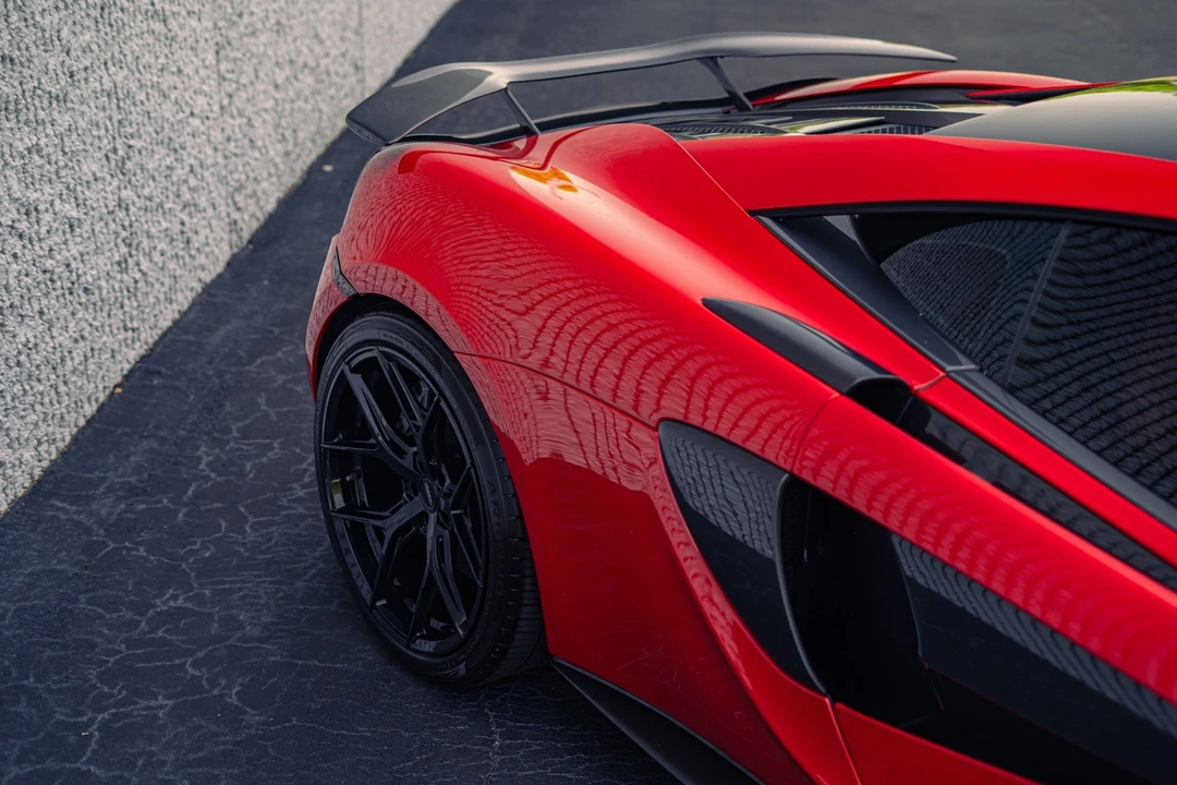 2017 McLaren 570S - Image 9 of 31