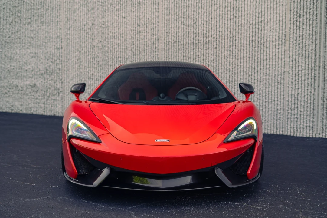 2017 McLaren 570S - Image 29 of 31