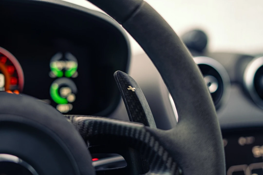 2017 McLaren 570S - Image 31 of 31
