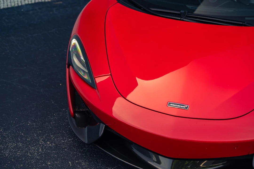 2017 McLaren 570S - Image 23 of 31