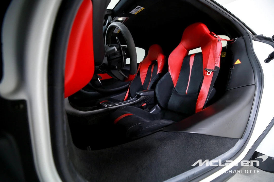 2017 McLaren 570S - Image 12 of 30