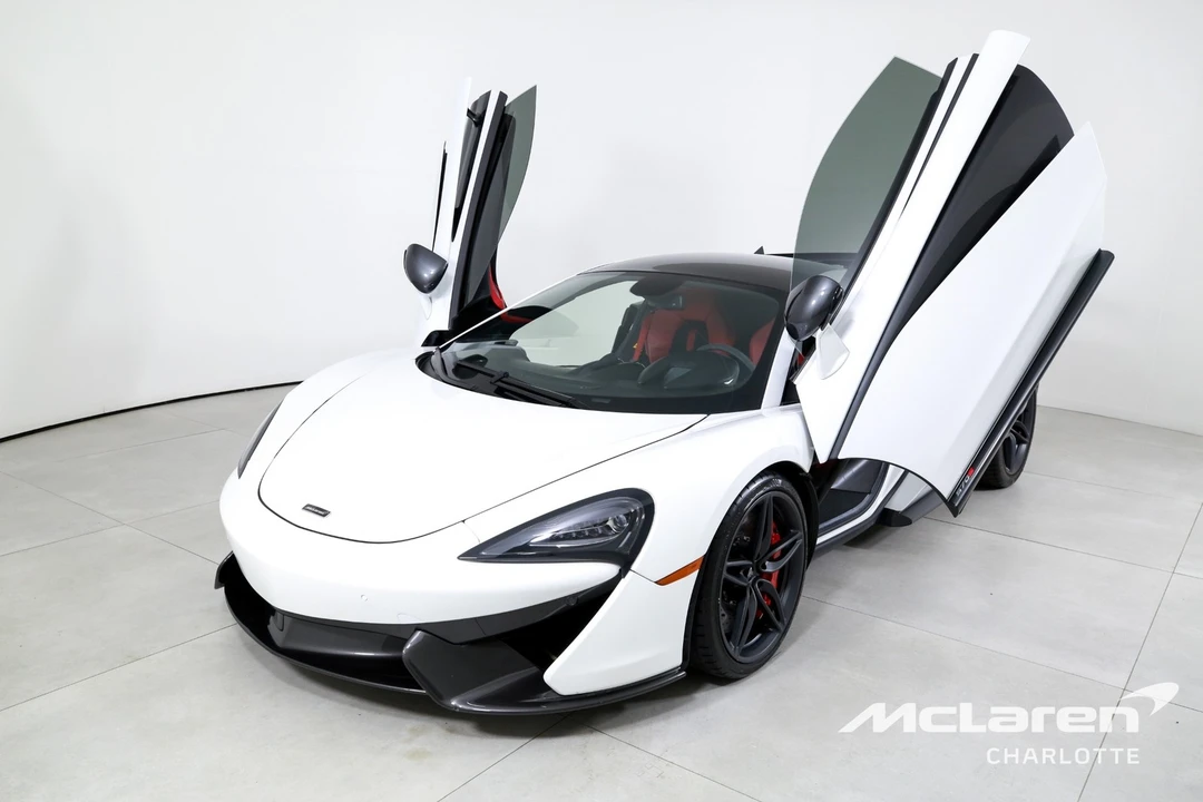 2017 McLaren 570S - Image 5 of 30