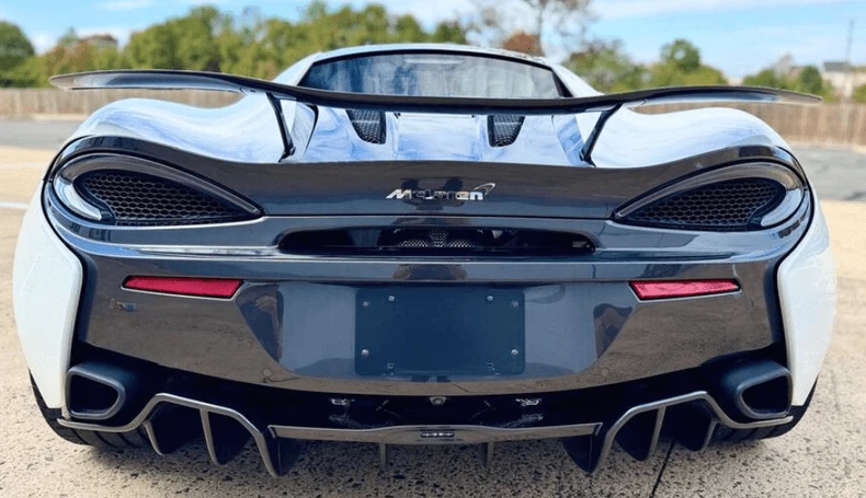 2017 McLaren 570S - Image 8 of 25